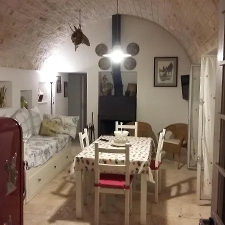 Trullo Nel Bosco Ceglie Messapica