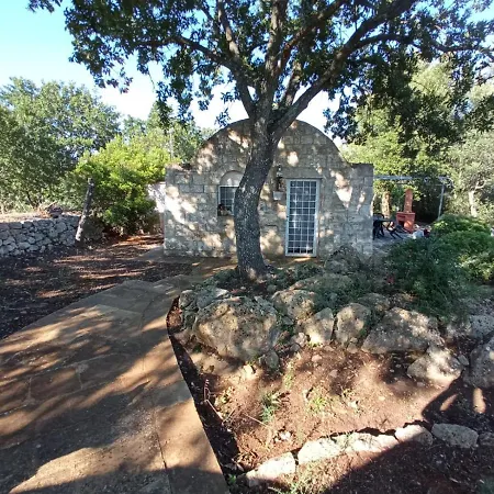 Holiday home Trullo Nel Bosco *