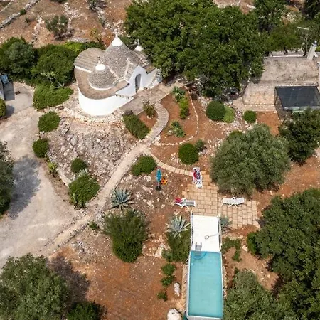 Holiday home Trullo Nel Bosco